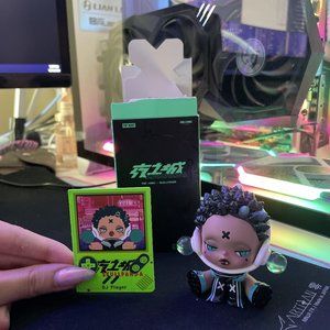 POP MART x SKULLPANDA City of Night - DJ Player